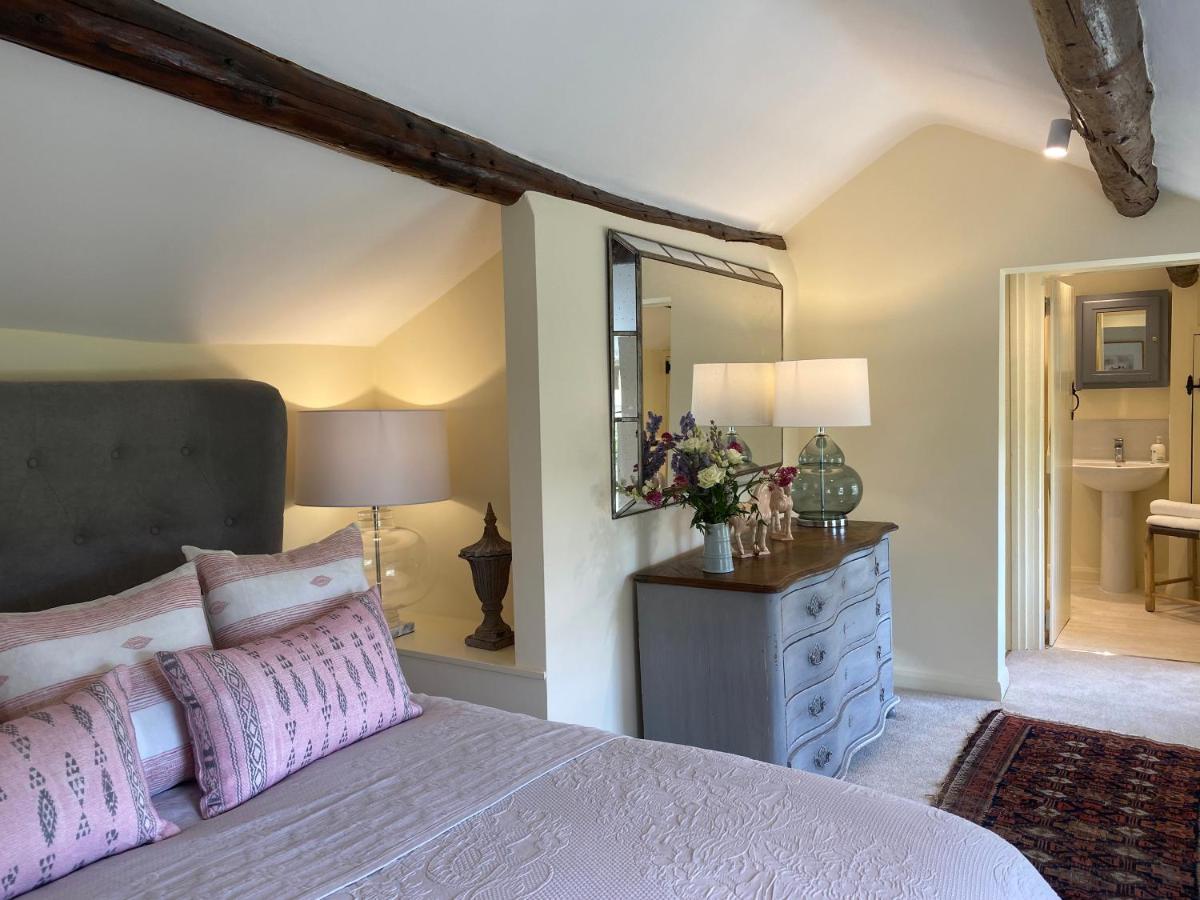 Vine Cottage ชิปปิงแคมป์เดน ภายนอก รูปภาพ